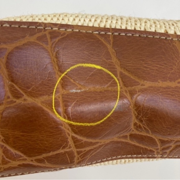 Vintage Y2K Mini Purse Woven Straw Bag Taco Shaped Top Handle Metal Loop Lock - Picture 13 of 13